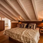 Semesterbostad Chalet Platzhirsch