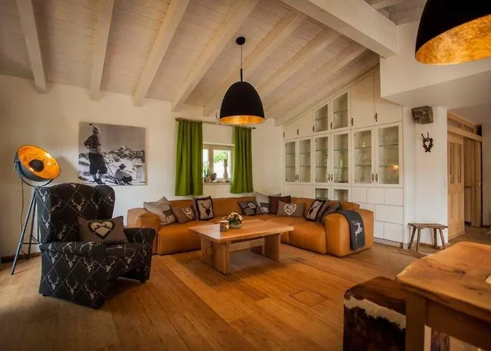 בית נופש Chalet Platzhirsch אוברסטדורף